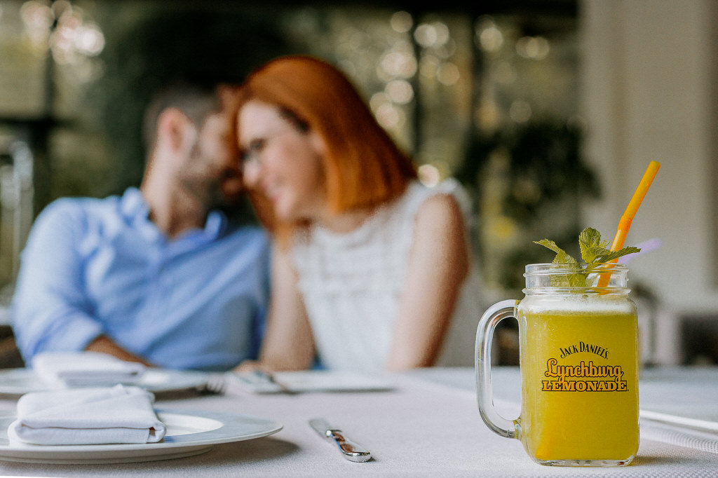 Ședință foto de logodnă la Clubul Diplomatic | Andreea & Andrei · Lens of Alex